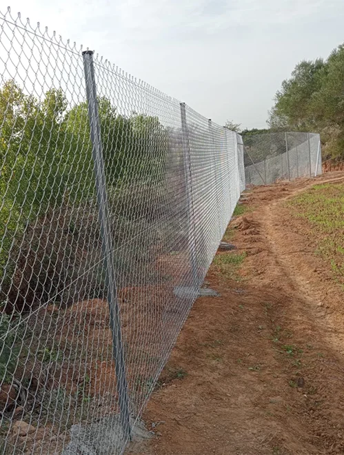 Vallas metálicas en Sagunto